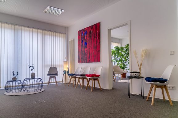 Vor-/Gruppenraum Vor- und Gruppenraum